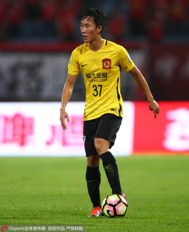 前面一口气生了五个儿子，才有了后面杨华梅这个幺女。
